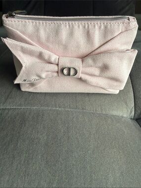 🆕 Dior Pouch - Miss Dior Light Pink Bow Zip Pouch with CD Logo Pouch